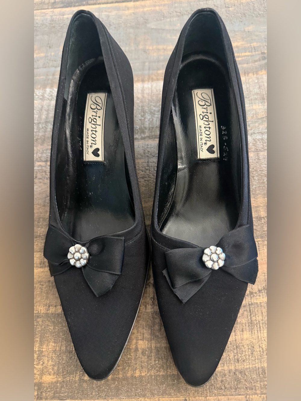 Vtg Brighton "Zinnia" Black Fabric Pumps with Bow & Crystal Cluster